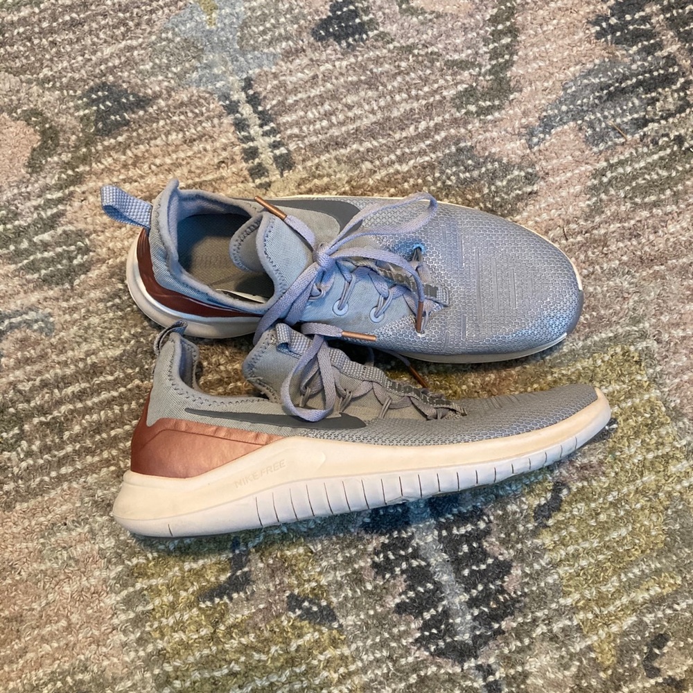 Women Nike Shoes